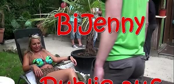  Mutter fickt mit dem Nachbars Jungen auf der Gartenparty